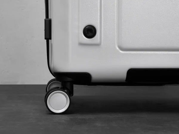 Rock Alpine White Cabin Suitcase