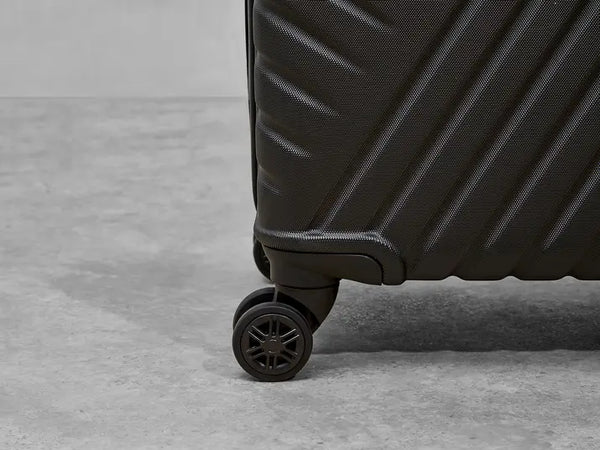 Rock Santiago Black Cabin Suitcase