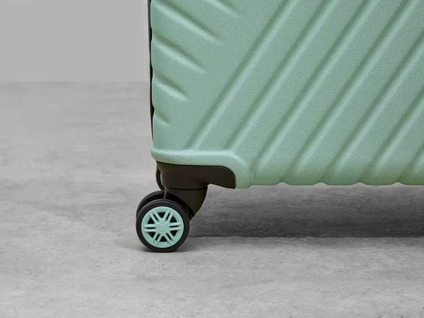 Rock Santiago Green Cabin Suitcase
