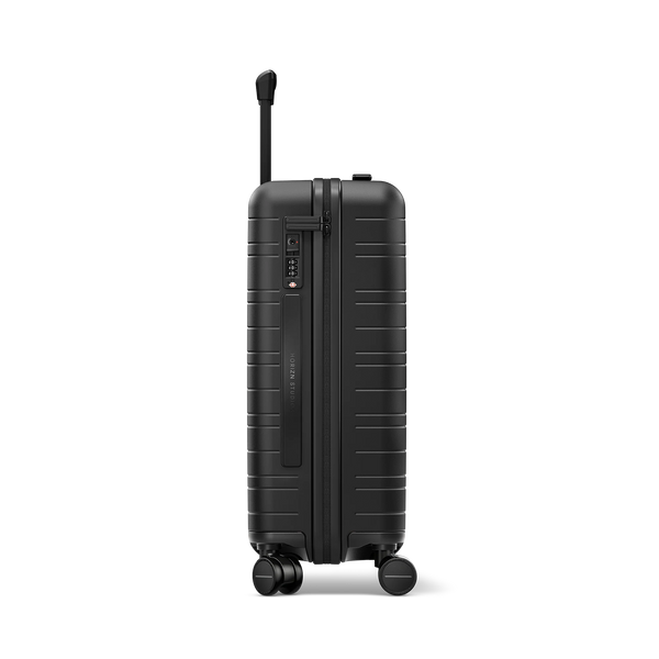 Horizn Studios H5 Essentials All Black Cabin Suitcase