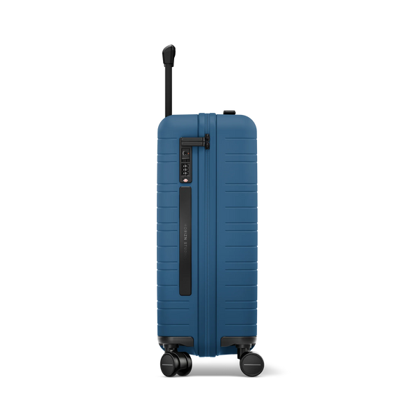 Horizn Studios H5 Essentials Coastal Blue Cabin Suitcase