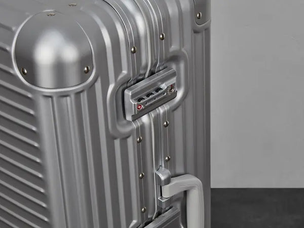 Rock Axel Silver Small Suitcase